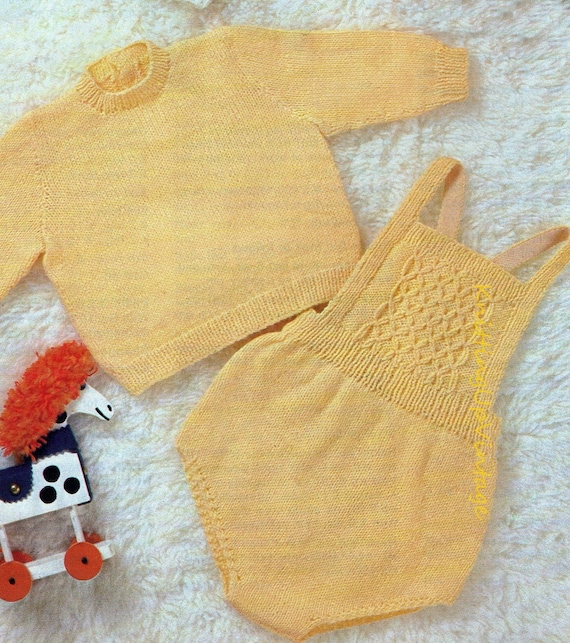 Baby Knitting Pattern pdf Baby Romper set with smocked bib 18-21