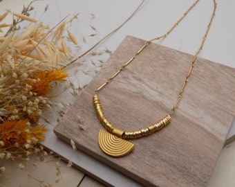 HATHOR - Gold Pendant Chain Necklace | ETHEREAL SERIES