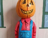 Halloween cabeza de calabaza tallado mano tallada y pintada a mano por MADellinger madera BHH talla # 10 de la serie
