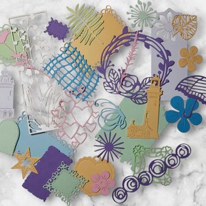 Kit de 30 découpes papier/Découpe perforées/fleurs/Dentelles/Scrapbooking/Carte de souhaits/Déco album/journal indésirable/Bricolage