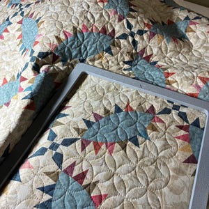 Cirklar och stjärnor i quiltblock. Traditionellt Sashiko-quiltmönster för datoriserade broderimaskiner – 27 storlekar ingår. bild 6