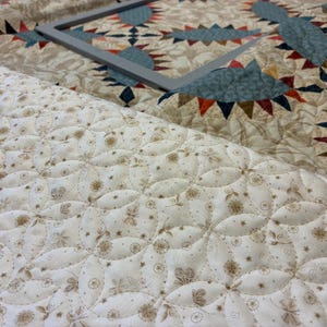 Cirklar och stjärnor i quiltblock. Traditionellt Sashiko-quiltmönster för datoriserade broderimaskiner – 27 storlekar ingår. bild 7