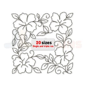 Könnte beinhalten: Schwarz-weißes Blumenstickmuster mit vier großen Blüten, Blättern und Ranken. Das Design enthält den Text "20 Größen" und "Single and triple run" auf einem weißen Rechteck. Das Design befindet sich auf weißem Hintergrund.