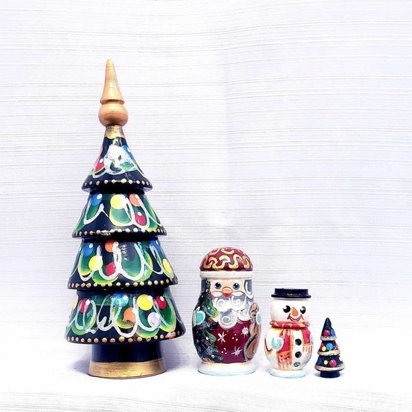 Christmas Nesting Tree , nesting dolls, Green tree ,Santa, Snowman 4 pieces 8.5 inches tall