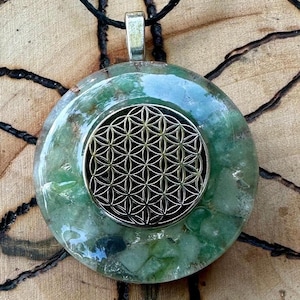Orgonite Heart Chakra Necklace: Green Aventurine Flower of Life Pendant