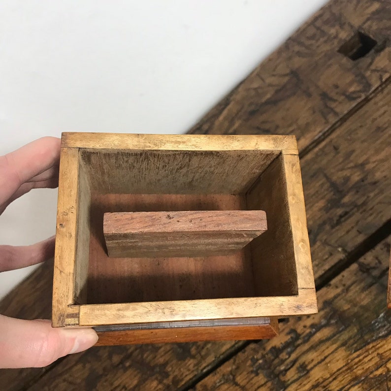 Vintage wooden cigarette dispenser wooden box vintage | Etsy