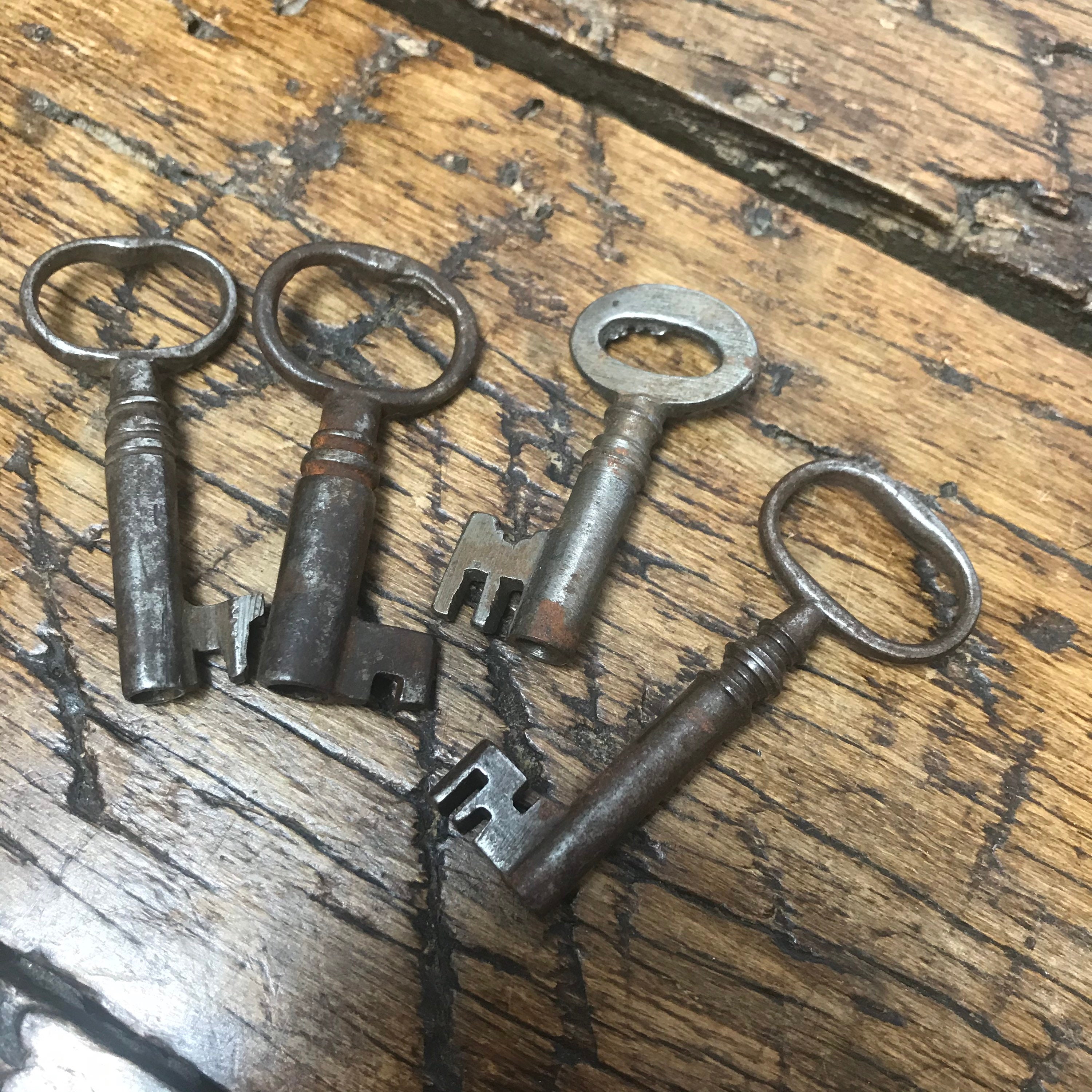 Clés vintage. Des clés antiques. Vieilles clés métalliques. Etsy
