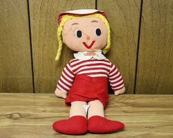 Adorable Vintage 1960s Cloth/Rag Doll by Uneeda Doll Co. - Made in Japan - 13"