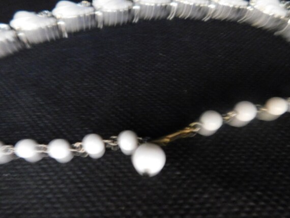 Lovely Silver Tone Metal and White Acrylic Choker… - image 4