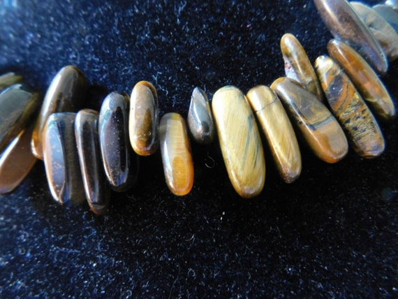 Ultra Cool Vintage Polished Stones Necklace 1980's - image 2