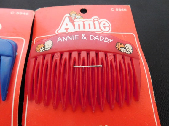 Set of Two Pairs of Plastic "Annie" Hair Combs by… - image 3