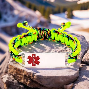 Adjustable Medical Alert Bracelet for Kids or Adults – 275 Paracord Bracelet with Engraved Stainless Steel Tag – Red Symbol