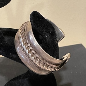 Vintage Egyptian Heavy Silver Cuff with Hallmarks, Bedouin Silver