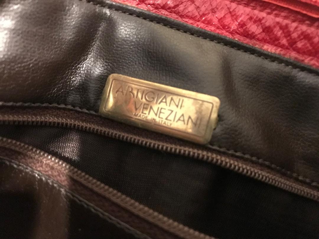 Vintage Artigiani Veneziani Red Leather Shoulder Bag With
