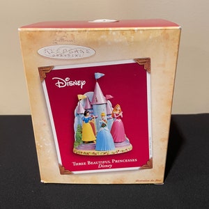 Hallmark Keepsake Three Beautiful Princesses by Disney, Snow White, Cinderella and Sleeping Beauty Ornament, New and Unused
