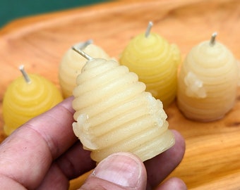 Handgegossene Bienenwachskerzen