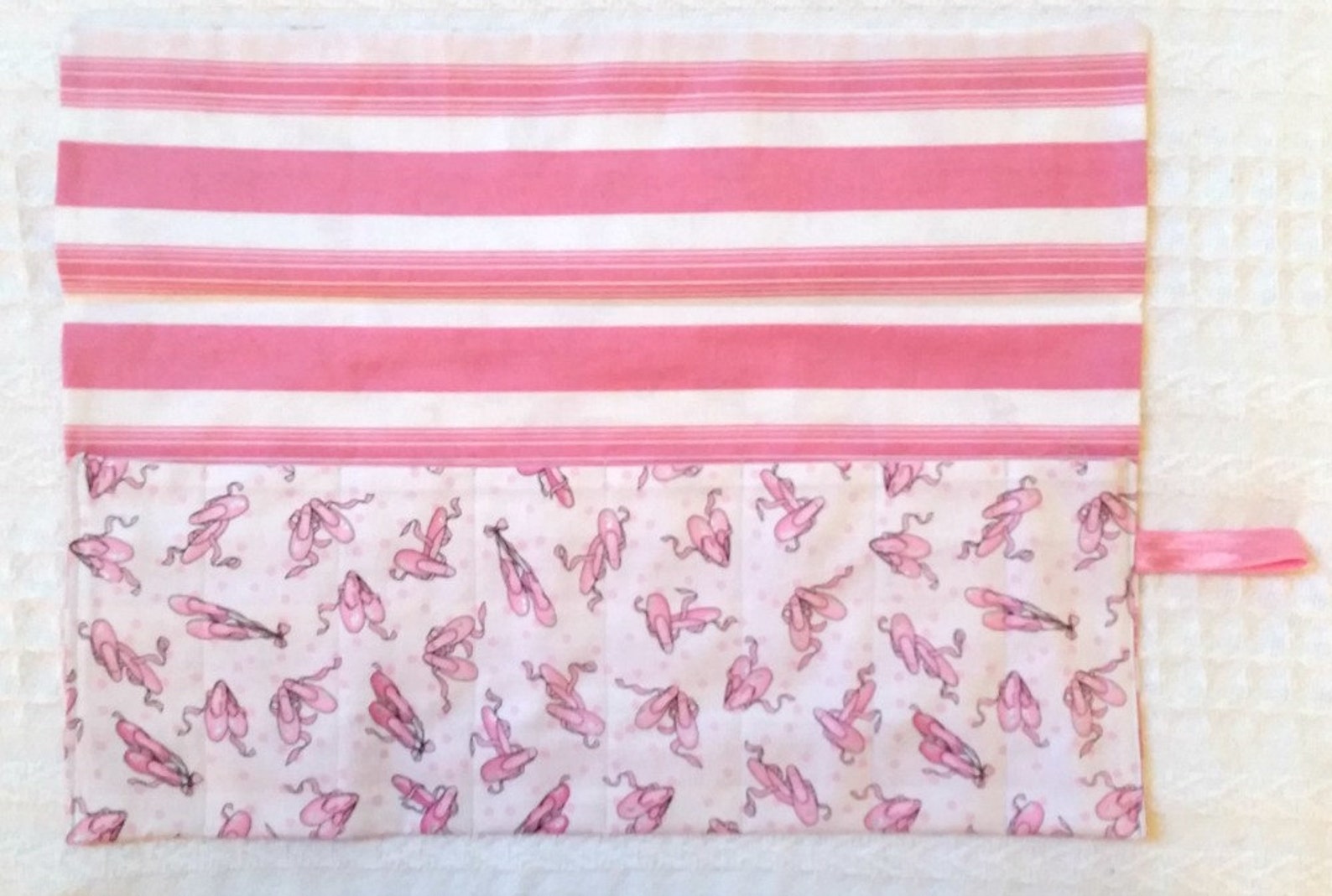 pencil roll, colored pencil holder, roll, rollup for coloring, colored pencils, pencil roll up, free ship pink ballet slippers s pencil roll, colored pencil holder, roll, rollup for coloring, colored pencils, pencil roll up, free ship pink ballet slippers s