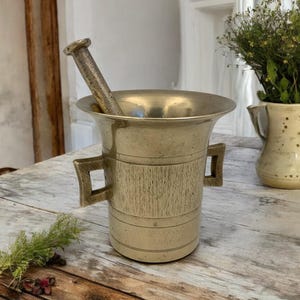 Antique Solid Bronze Mortar And Pestle, Thick, Heavy Early 1900s Medical Apothecary