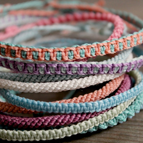 3 Bracelets Surprise ou chevilles, 3 Bracelets Aléatoires de votre choix de couleur