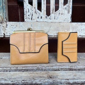 Vintage 1970's Prince Gardner Leather Ladies Wallet and Key Case - Brown/Tan - In Original Packaging - Never Been Used - NWT