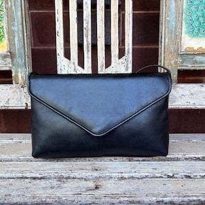 Vintage Black Leather Clutch/Handbag -  Bonapelle - 1970's