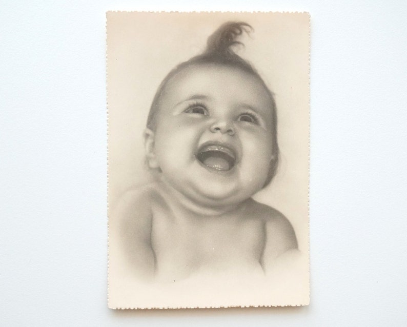 Italien 1944 Unbenutzte Alte Ansichtskarte Baby Lacht Baby Bild