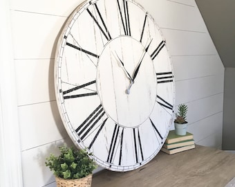 33inch,36 inch "Mary" Wood Clock Rustic Farmhouse Style Wooden Pallet Clock
