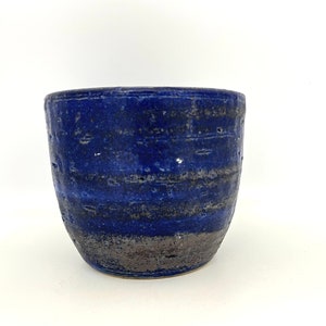 Loré Beesel Keramiek , uncommon blue Planter  Mid Century Modern Dutch Studio Art ceramic stylish Vintage 1970s, Netherlands ceramic.