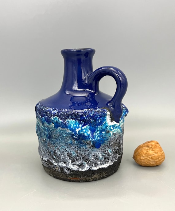 【新品】イタリア製　青と赤の装飾的な陶器花瓶 Marei Keramik Capri Fat Lava 花瓶、ブルー、ミッドセンチュリー