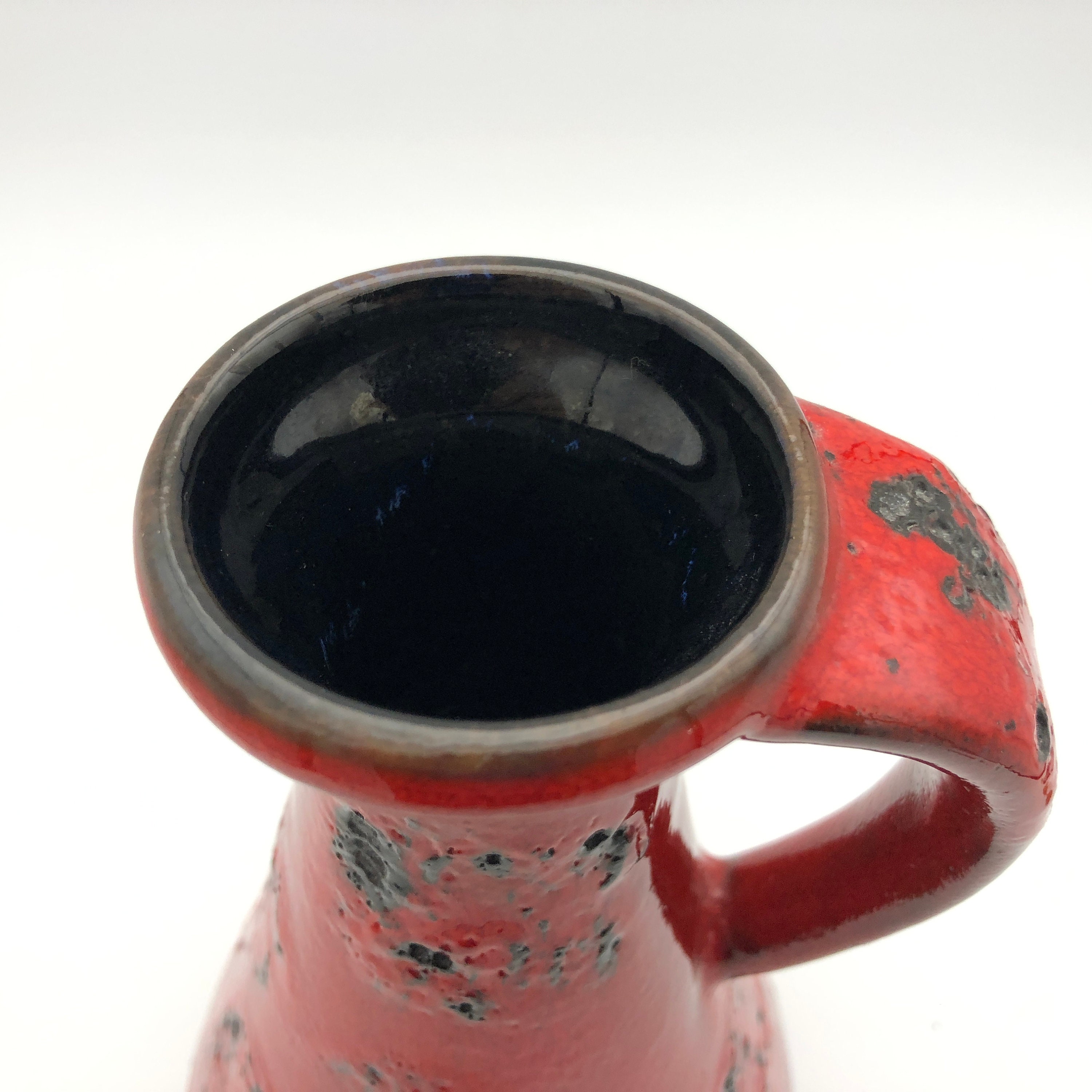 Fat Lava Vase, Gräflich Ortenburg, Rot Schwarz West German Pottery