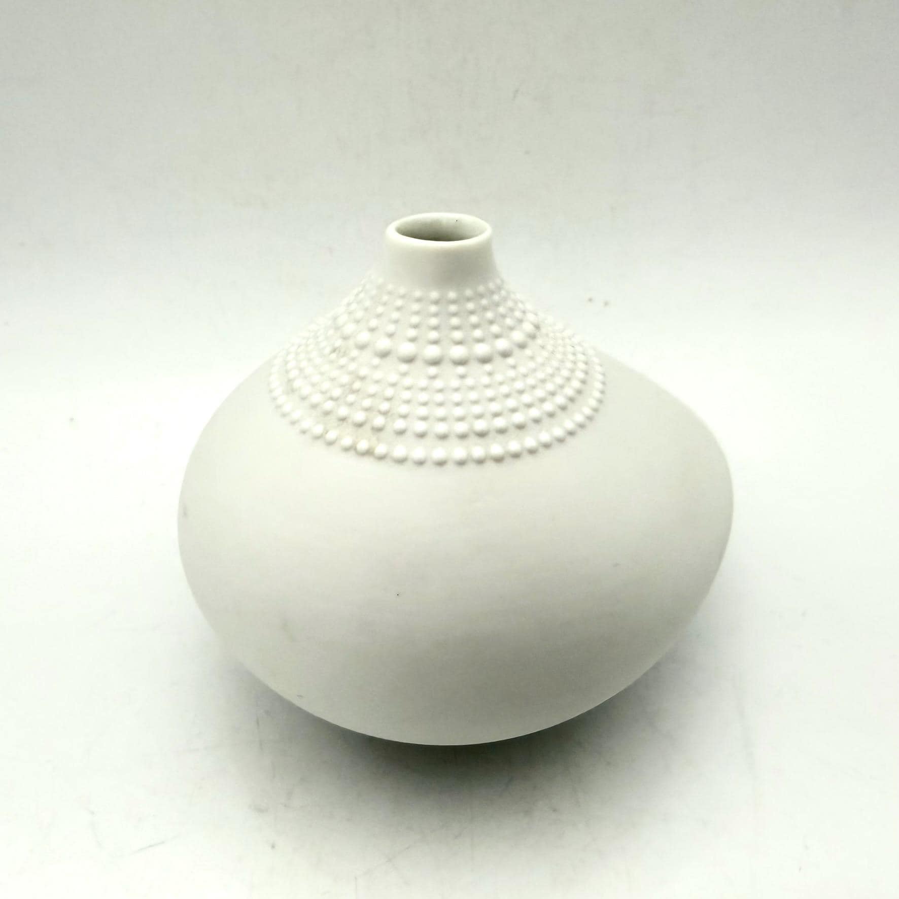 Rosenthal Pollo Vase, Tapio Wirkkala Design, Op Art Bisque