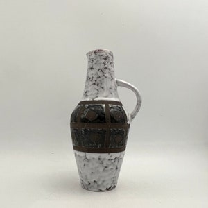 VEB Haldensleben  4025 C    Mid Century Modern uncommon  1960s / 1970s Fat Lava Vase  East German Pottery