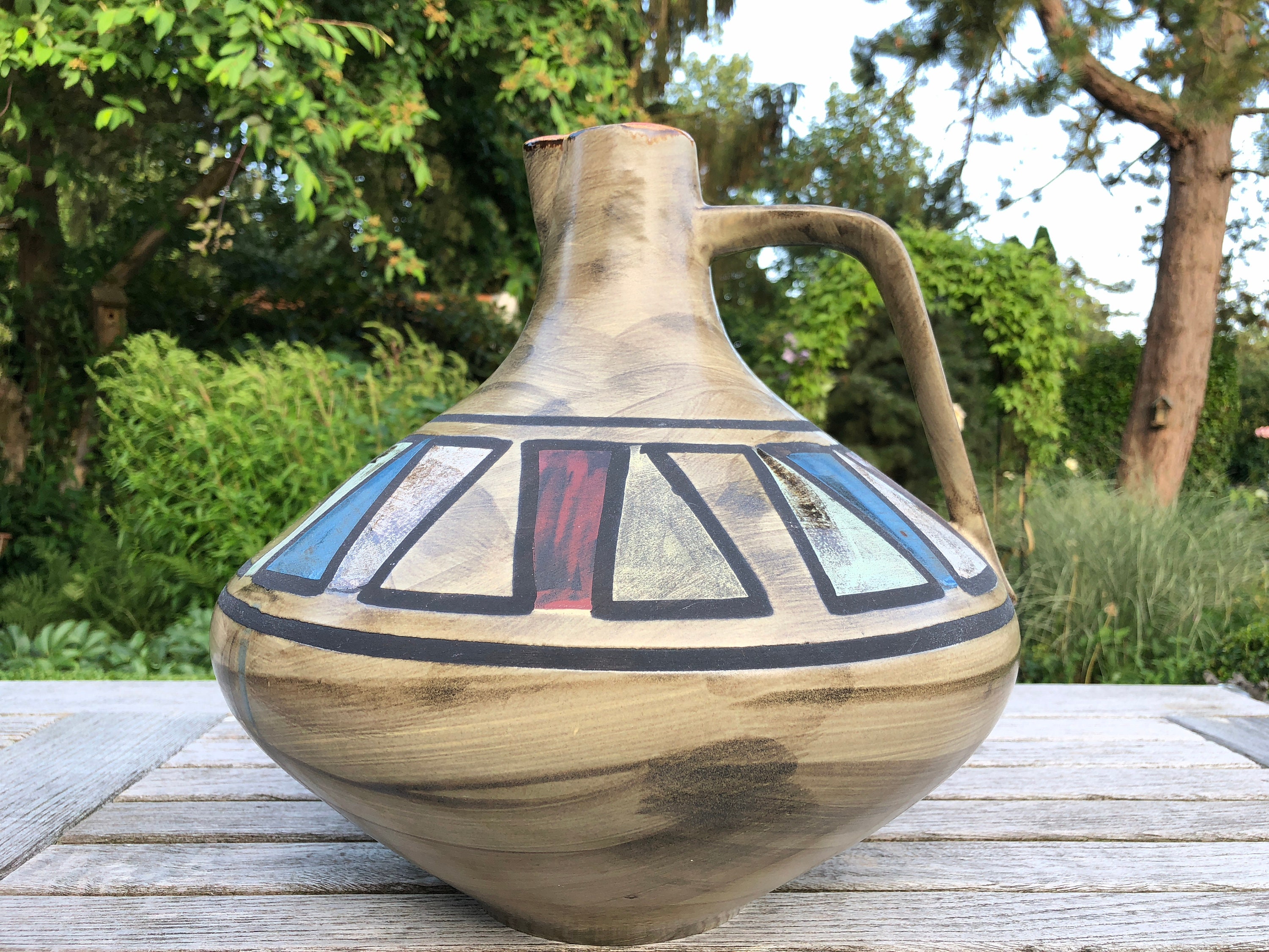 Ceramano Mäander Vase, Hand-decorated Ceramic, Hans Welling Design