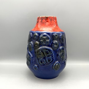 Carstens Tönnieshof - Designers, Heinz Siery and  Gerda Heuckeroth, rare XL Vintage collectors relief vase  1960s / 1970s West Germany. WGP.