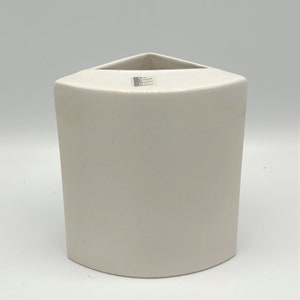 ASA Selection ,  quality ceramic  , uncommon glossy white Vintage vase made in the 1980s  West Germany. WGP.