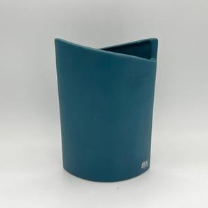 ASA Selection ,  quality ceramic  , mat Aqua Green/Blue ,,Memphis design" vase made in the 1980s  West Germany. WGP.