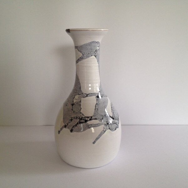 Ingrid Helbl Danmark Studio Pottery vase / Scandinavian Art Pottery  from the 1980s.