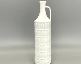 Hutschenreuther / ,,Kunstabteilung" ( ART department )  -  Designer: Kark Scheid  - Op Art white  porselain vase,  West Germany.