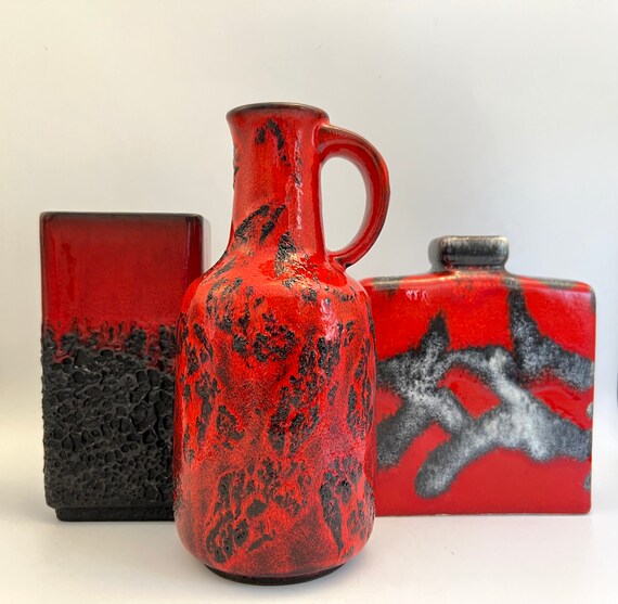 Gräflich Ortenburg Fat Lava Vase, Red Black West German Pottery
