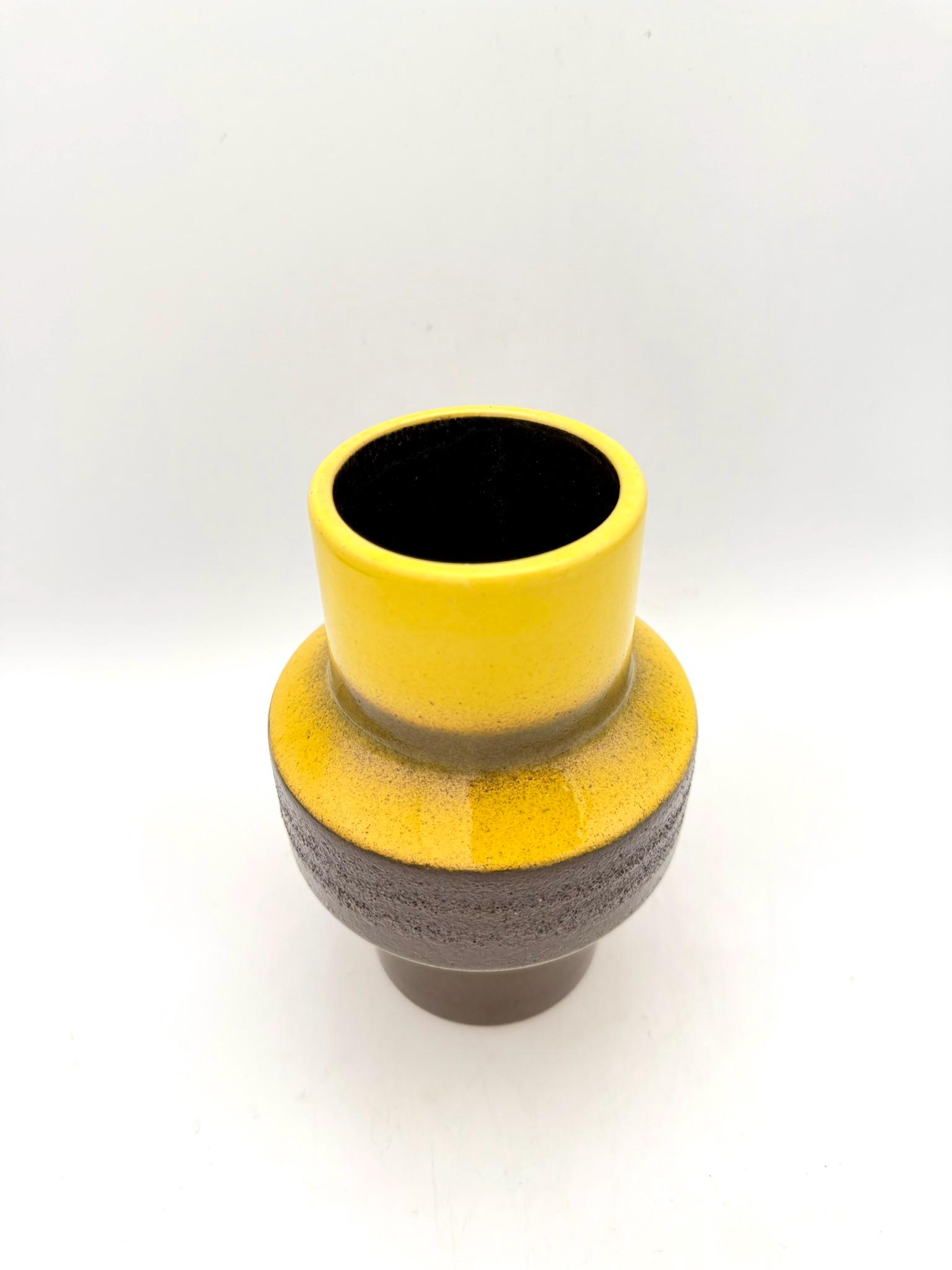 1970年代西ドイツ製陶器の花瓶 – スタイリッシュな黄褐色、WGP - Etsy 日本