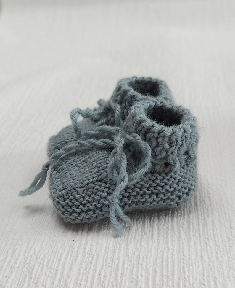 Newborn handknitt Homecoming Set Milo. image 7