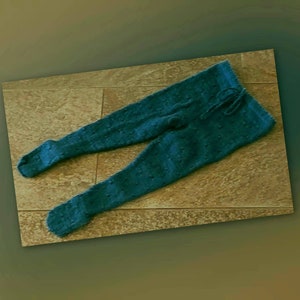 Handknitted tights &quot;Lara&quot;, in lace pattern in size 92 in stock.