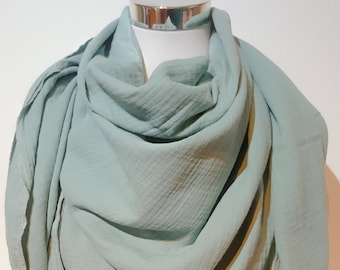 XXL muslin scarf in green plain for spring / autumn