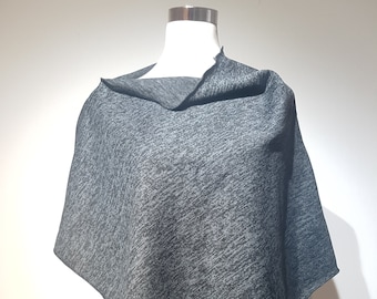 Poncho aus Wintersweat in Grau Meliert