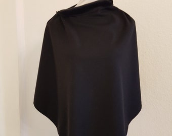 Poncho made of alpine fleece in black uni