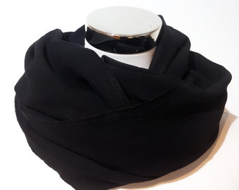 Plain loop scarf made of muslin in black