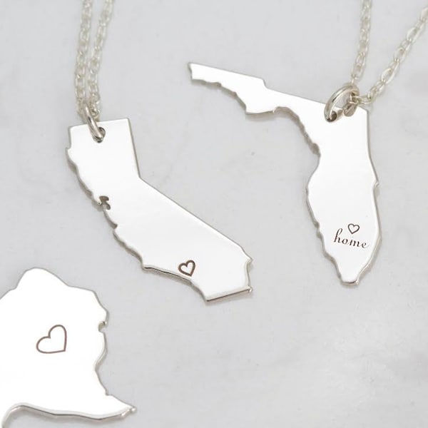 Engraved State Necklace - Any State Shaped Necklace Engraving - Custom Engraved Wording Necklace- Best Gift for Her- Christmas Gift