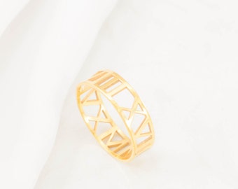 Custom Roman Numeral Sterling Silver Ring – Personalized Date Jewelry