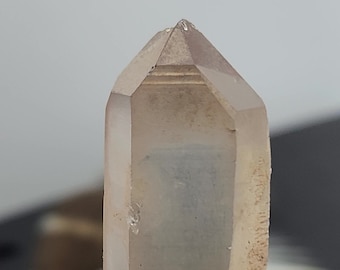 Light Pink Blush Lemurian Seed Quartz- Serra Do Cabral Mountains Brazil- "Scarlet Temple", Empathic - 5.5 cm Long- RL7