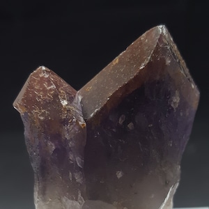 Red Cap Amethyst Quarz Kristall aus Thunder Bay, Ontario ....Hämatit und andere Mineraleinschlüsse!- TB14